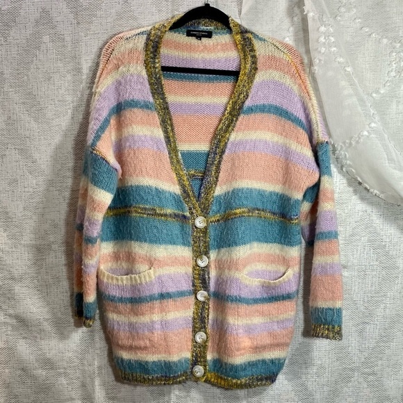 Cariedo Studios pastel striped button up fuzzy cardigan size M - Picture 1 of 7